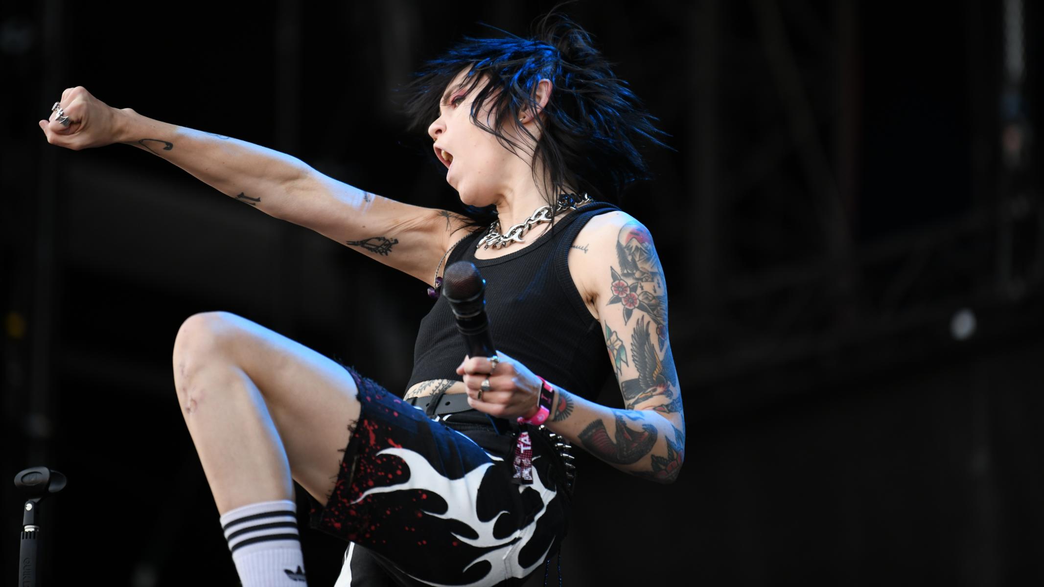 230602 03 Hot Milk Mandora Stage 0006