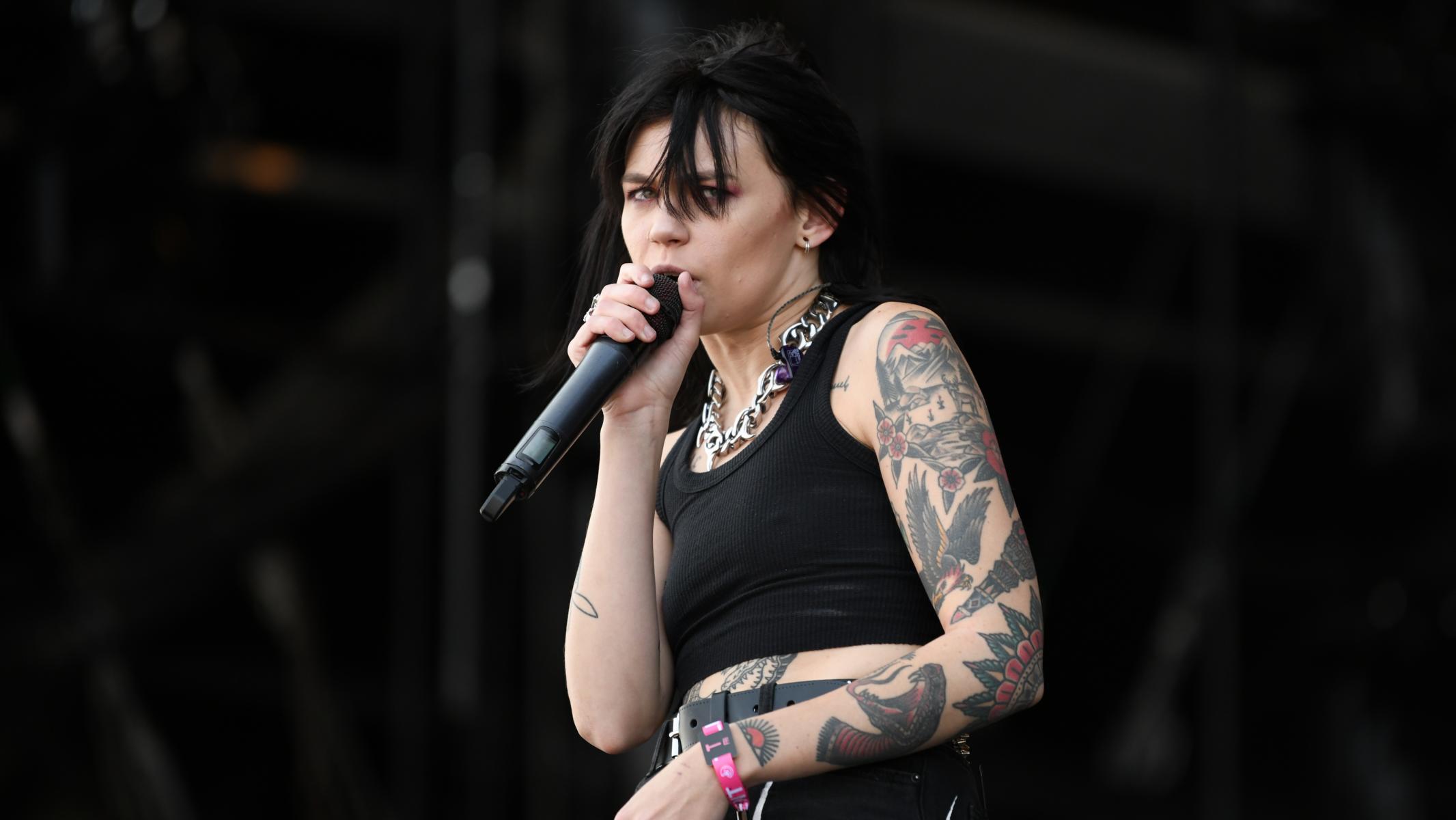 230602 07 Hot Milk Mandora Stage 0005