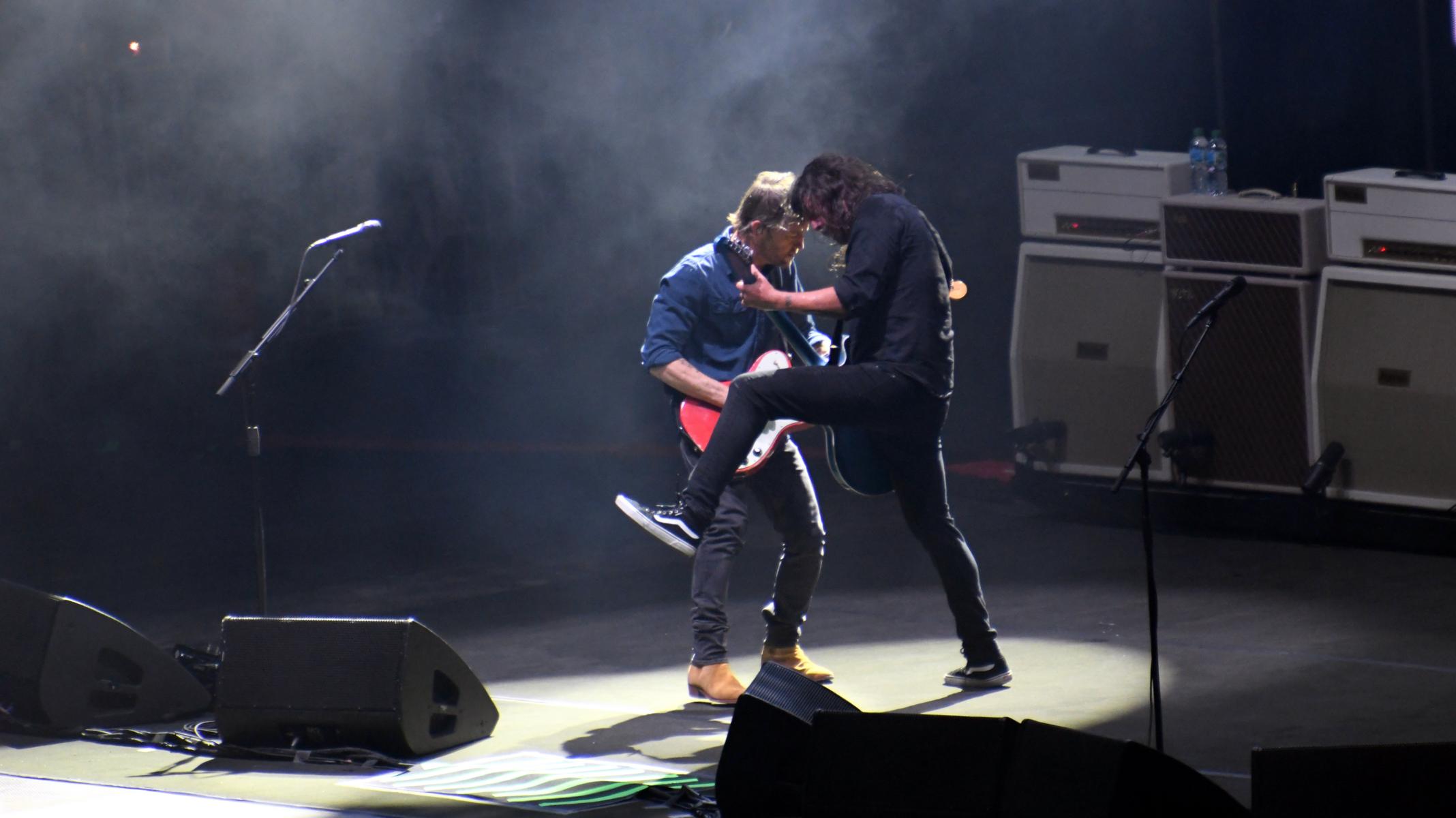 230602 18 Foo Fighters Utopia Stage 0012