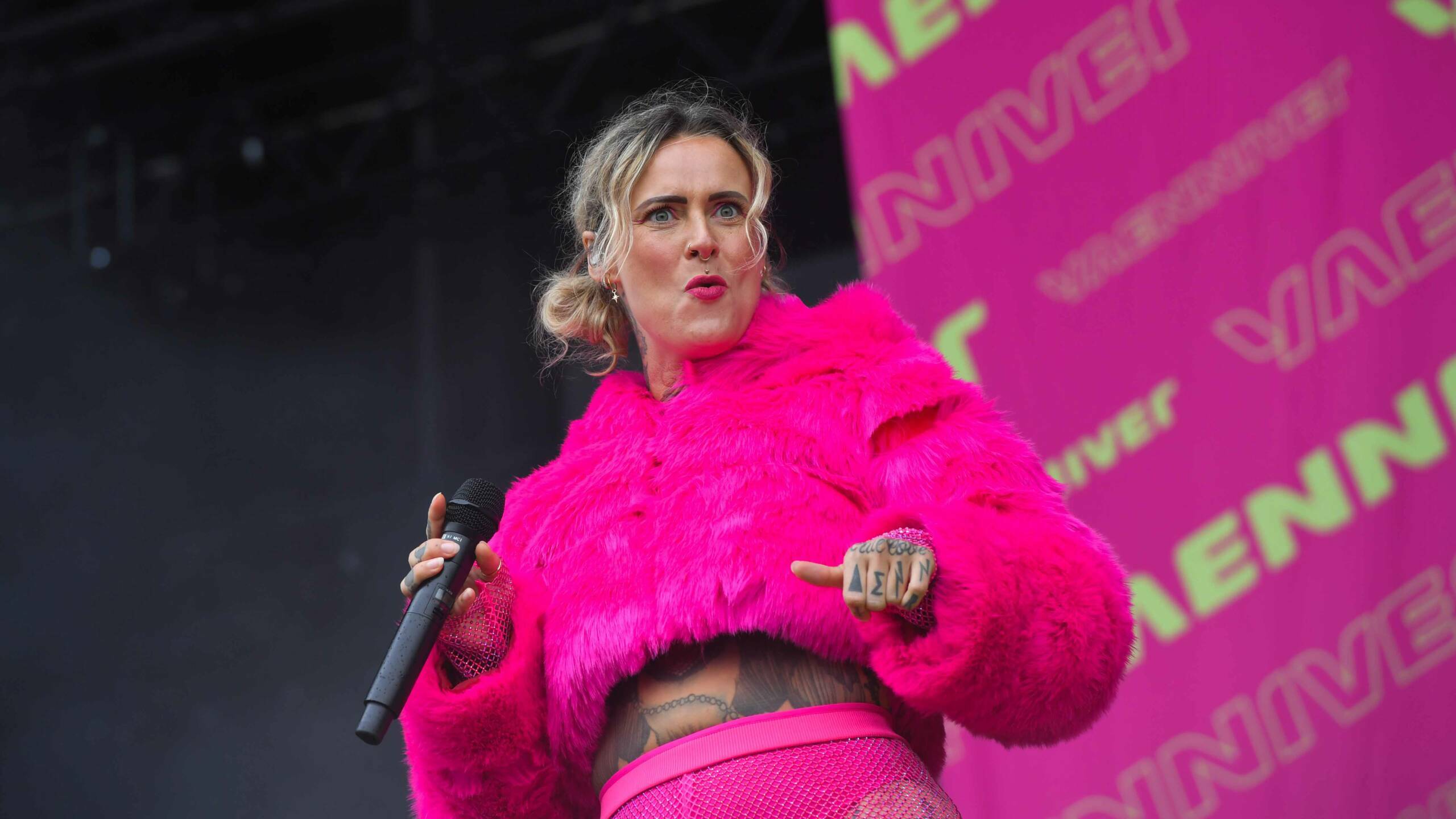 22.07.2023, Seeflughafen Nordholz, Cuxhaven, GER, Deichbrand Festival 2023, im Bild
"YAENNIVER"
Foto © Rojahn