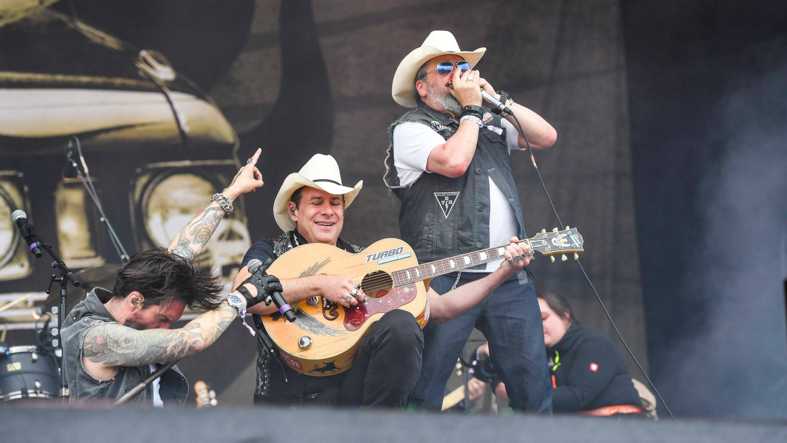 23.07.2023, Seeflughafen Nordholz, Cuxhaven, GER, Deichbrand Festival 2023, im Bild
"THE BOSSHOSS"
Foto © Rojahn