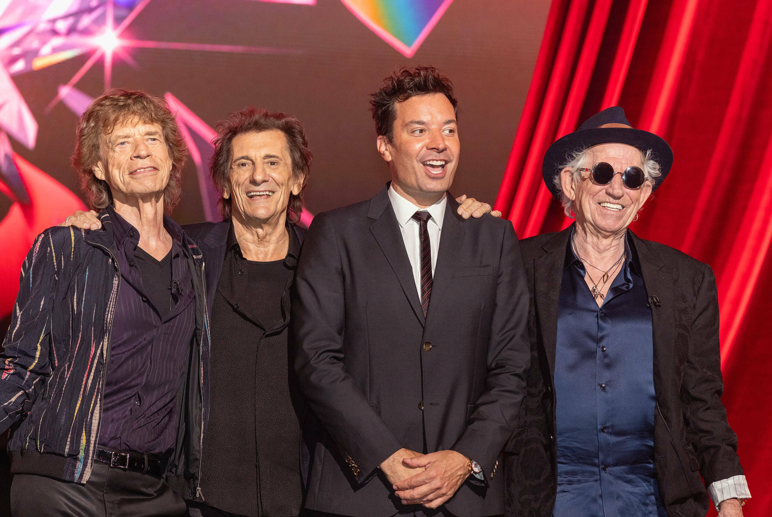 LONDON, ENGLAND - SEPTEMBER 06: (L-R) Mick Jagger, Ronnie Wood, Jimmy Fallon and Keith Richards pose for a photocall at th...