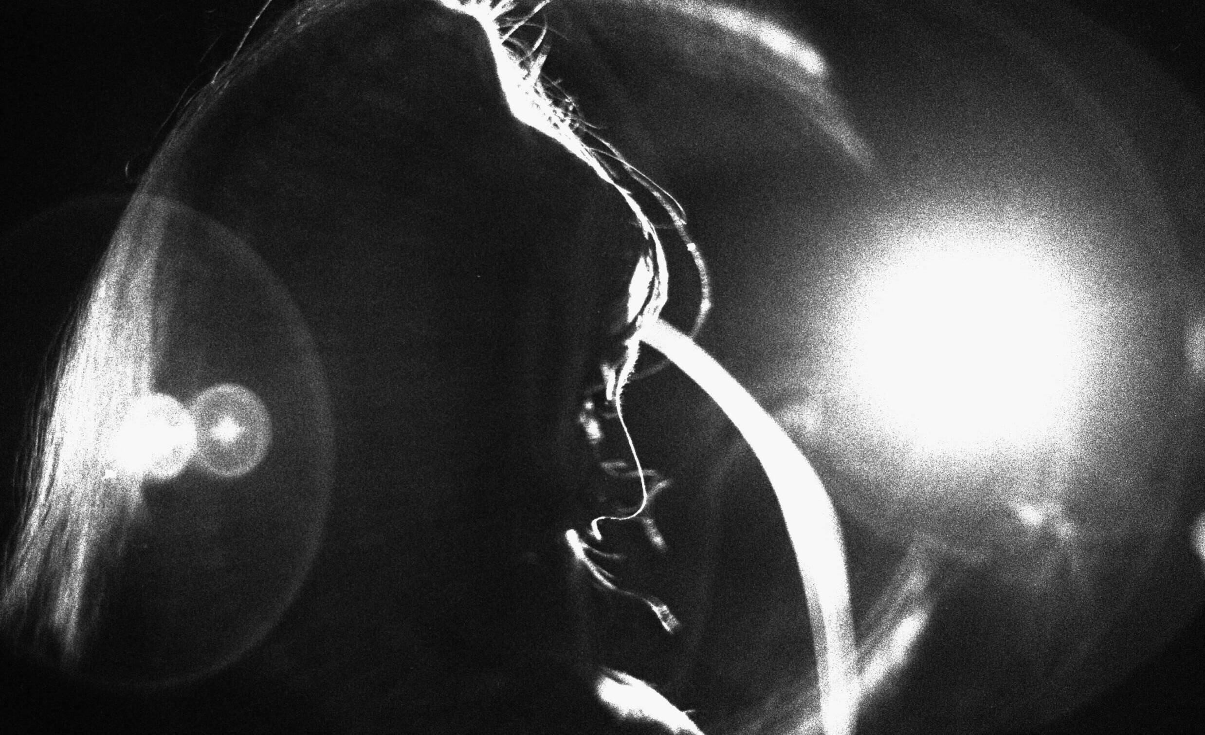 UNITED KINGDOM - JANUARY 01:  Photo of Jacqui McSHEE and PENTANGLE; Jacqui McShee performing  (Photo by Brian Shuel/Redferns)