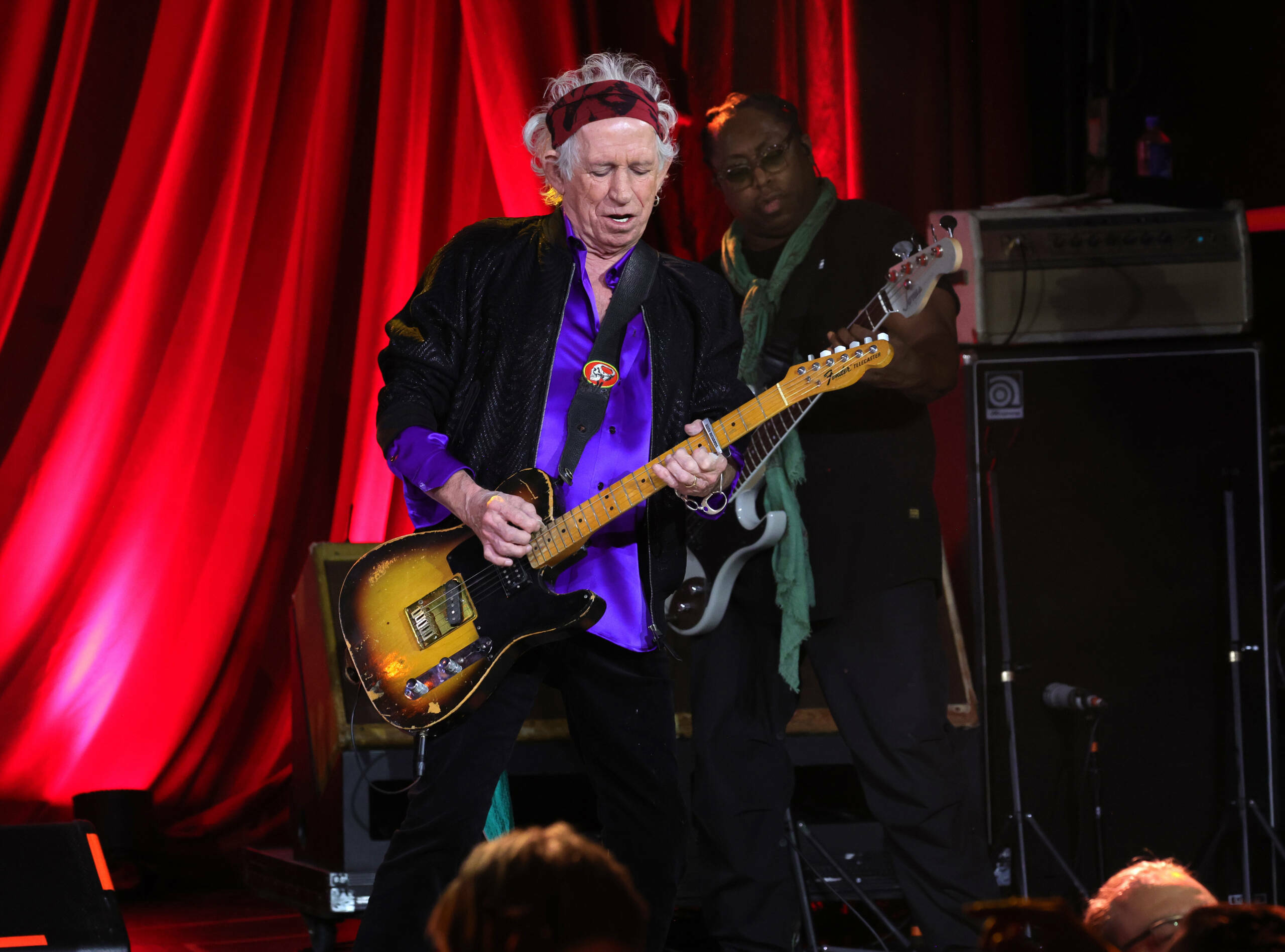 NEW YORK, NEW YORK - OCTOBER 19:  (Exclusive Coverage) Keith Richards performs during The Rolling Stones surprise set in c...