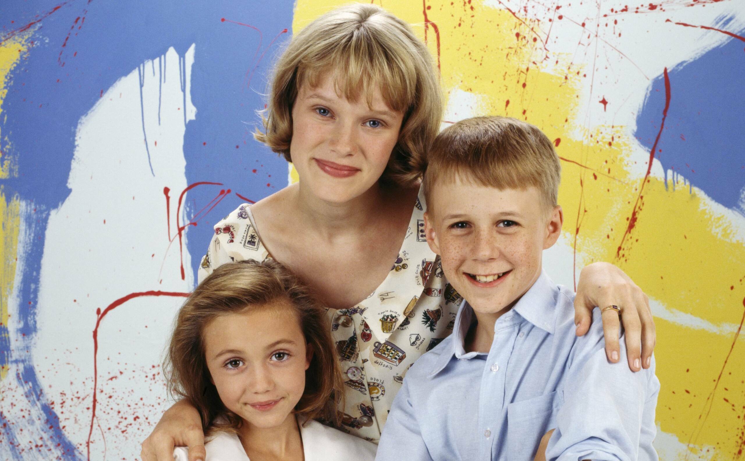 LOS ANGELES - NOVEMBER 3: The Nanny, a CBS television situation comedy. Premiere episode aired November 3, 1993. Pictured ...