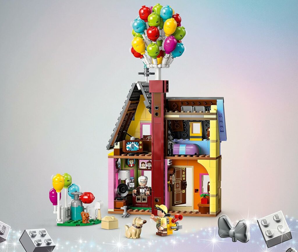 Das "Up"-Set von Lego sieht auch von innen prächtig aus und ist mit vielen Details ausgestattet