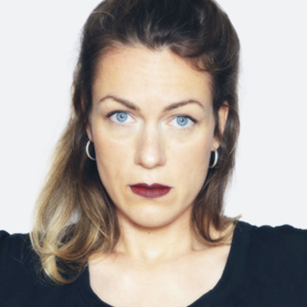 Autorinnenbild von Charlotte Brandi