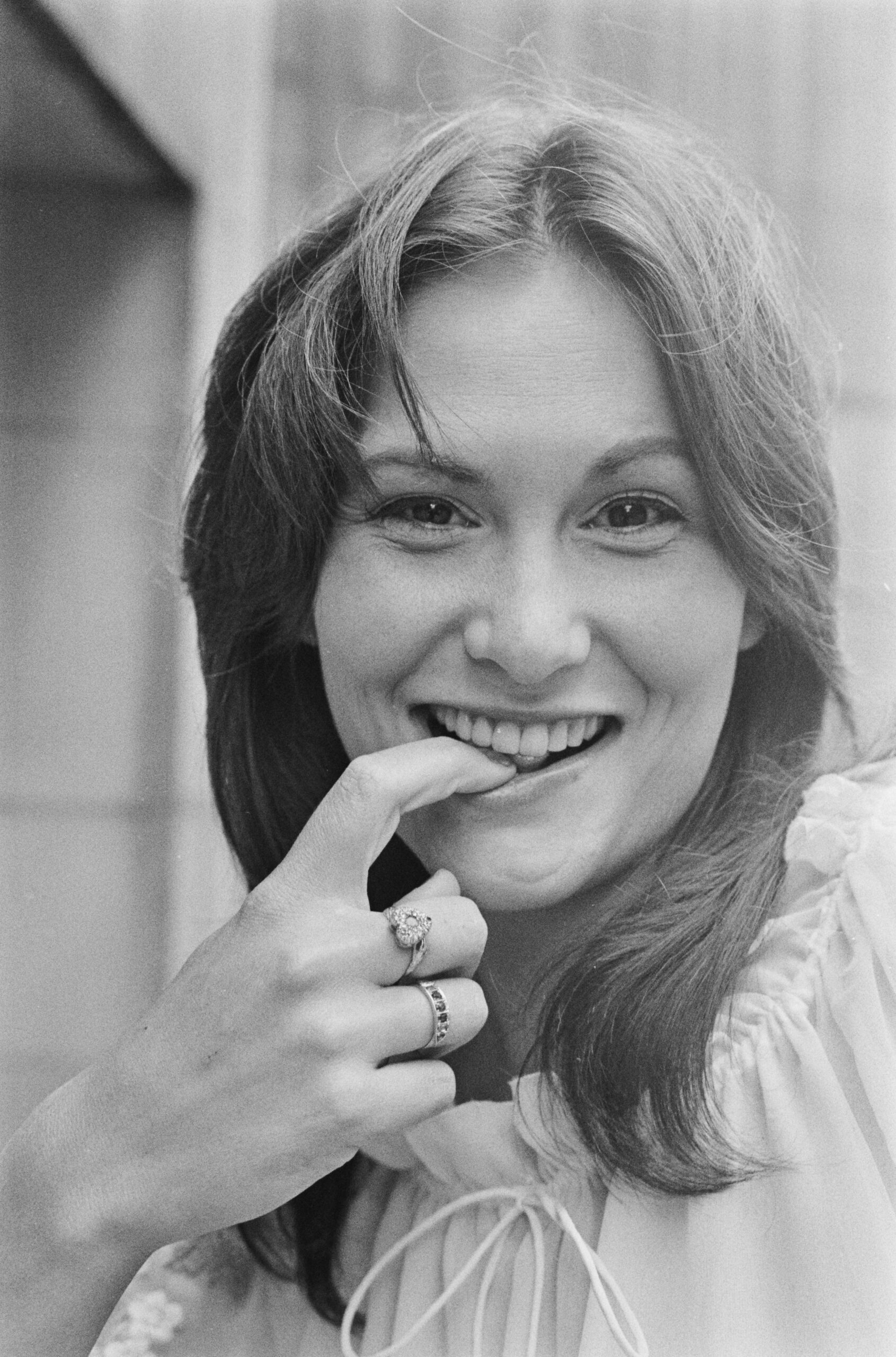 American pornographic actress Linda Lovelace (1949 - 2002), UK, 25th June 1974.  (Photo by Evening Standard/Hulton Archive...