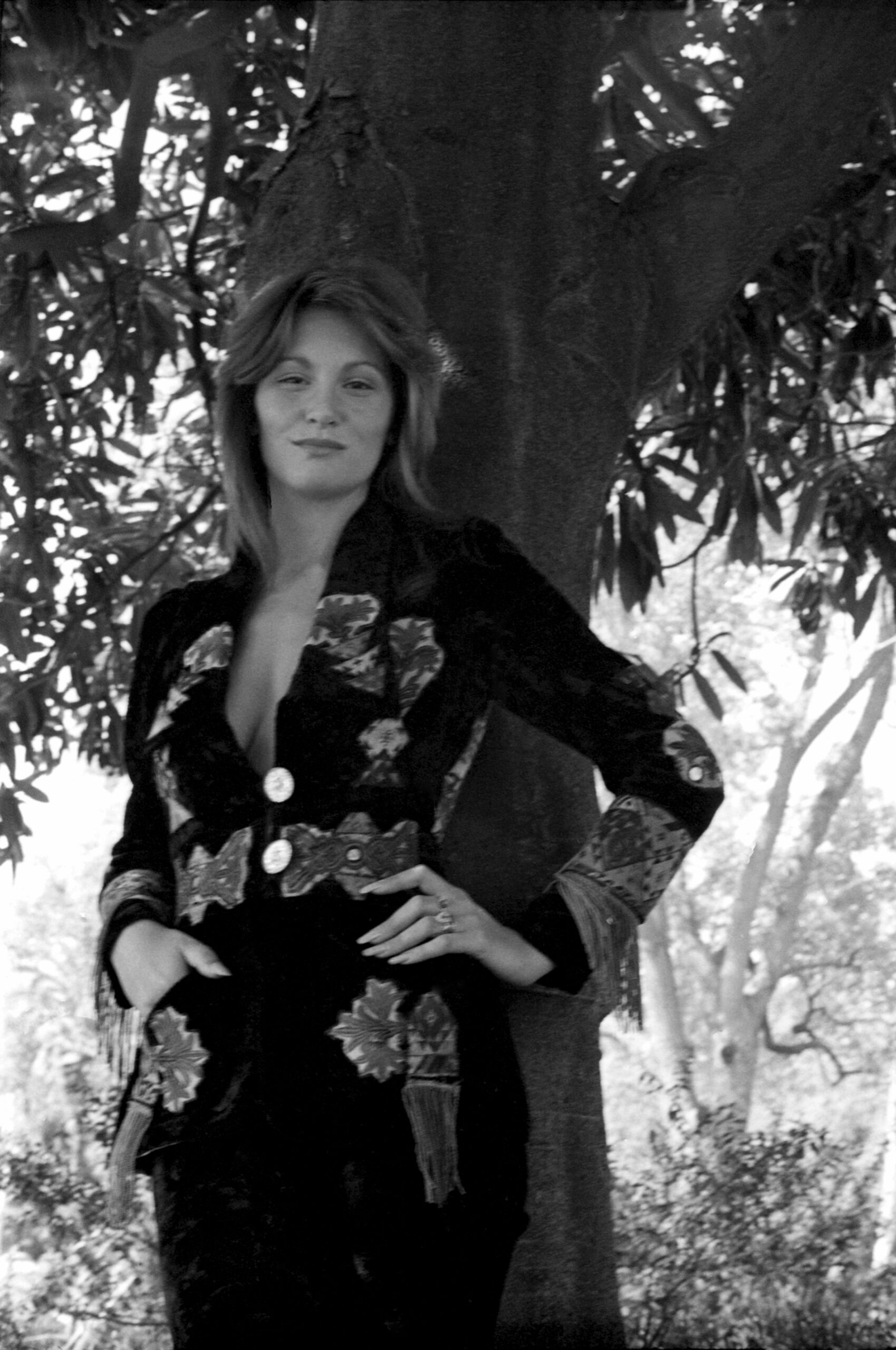 LOS ANGELES - CIRCA 1974:  Seminal adult film star Linda Lovelace (Linda Susan Boreman) poses for a portrait circa 1974 in...