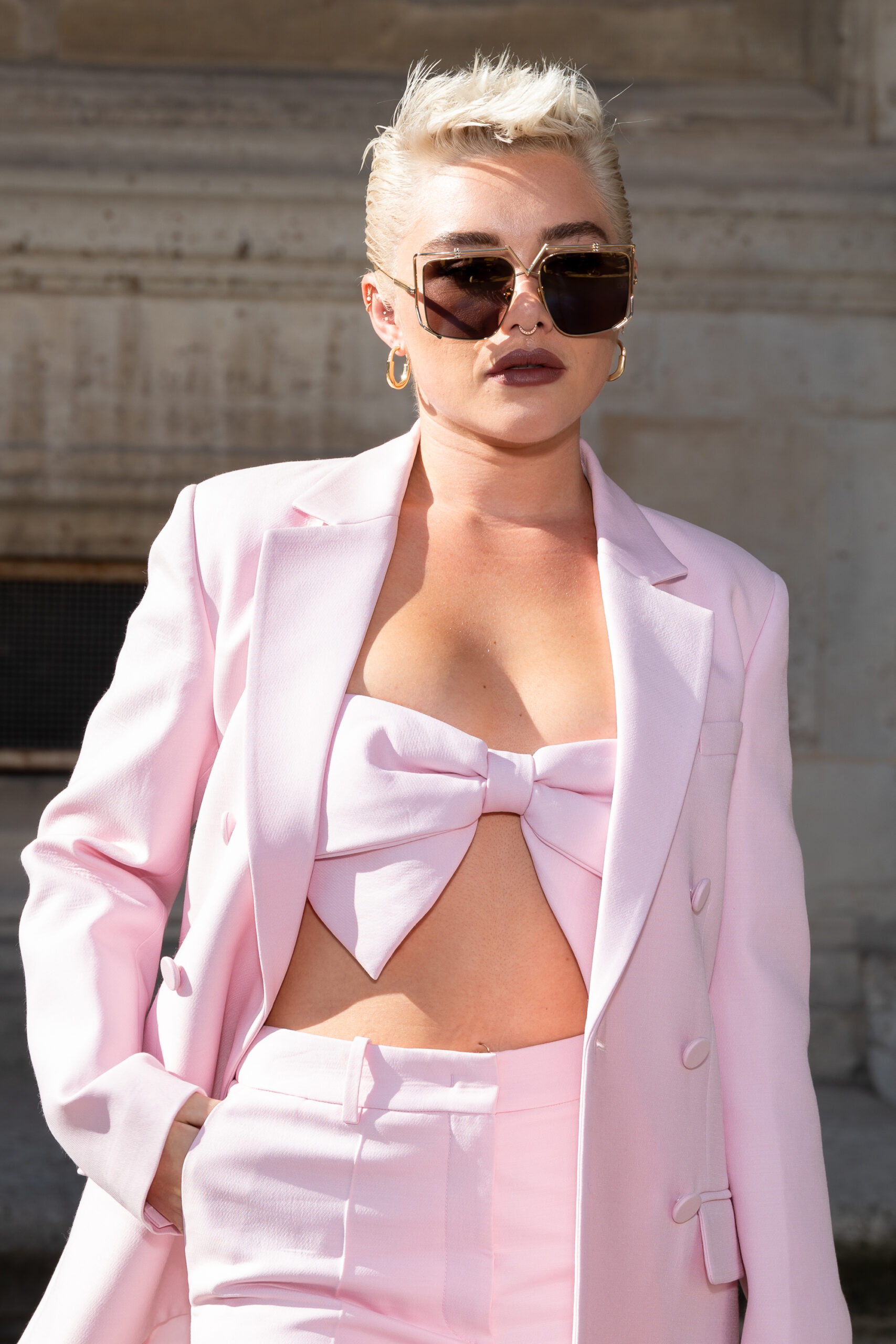 PARIS, FRANCE - OCTOBER 01: (EDITORIAL USE ONLY - For Non-Editorial use please seek approval from Fashion House) Florence ...