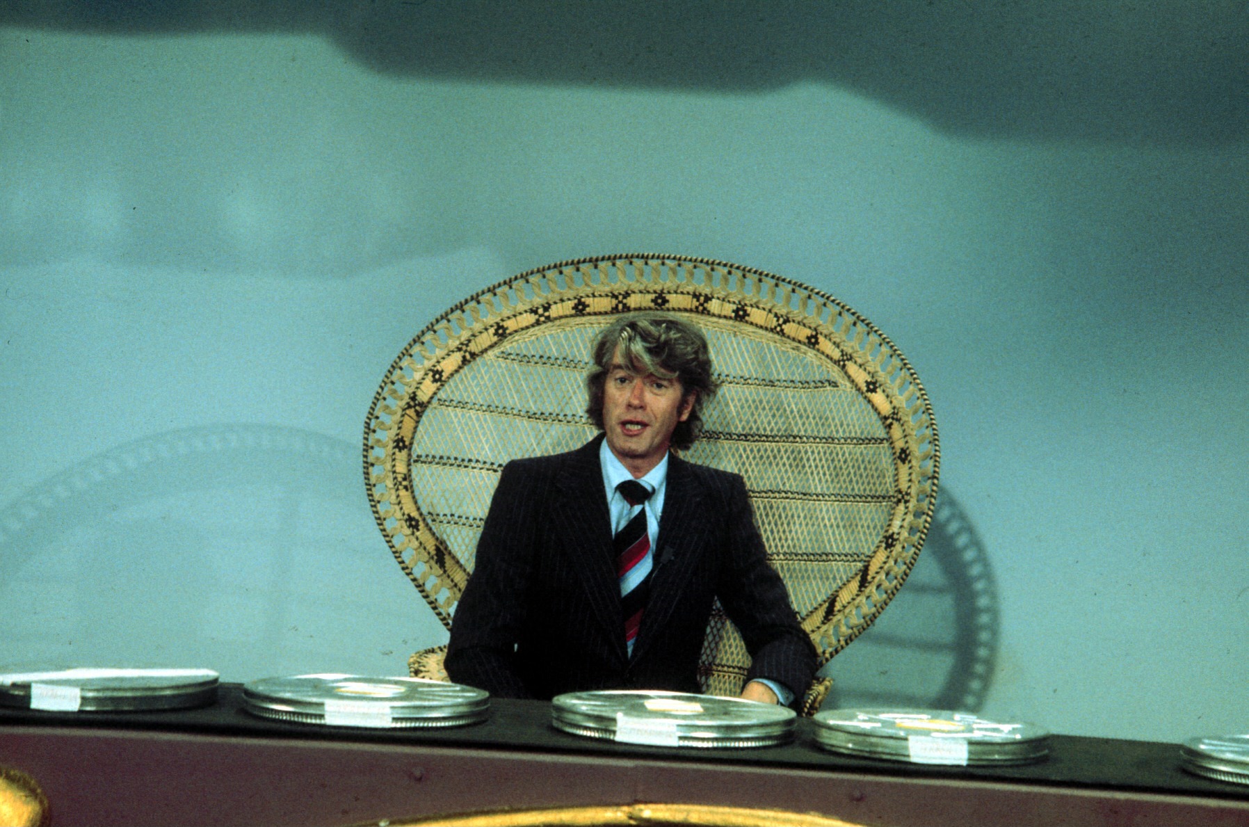 Rudi Carrell, "Am laufenden Band" ARD-;Show, Laufband, Korbstuhl, Filmrollen, Showmaster, Moderator, Entertainer, (Photo b...