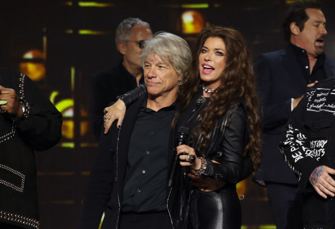 Jon Bon Jovi und Shania Twain live in Los Angeles 2024