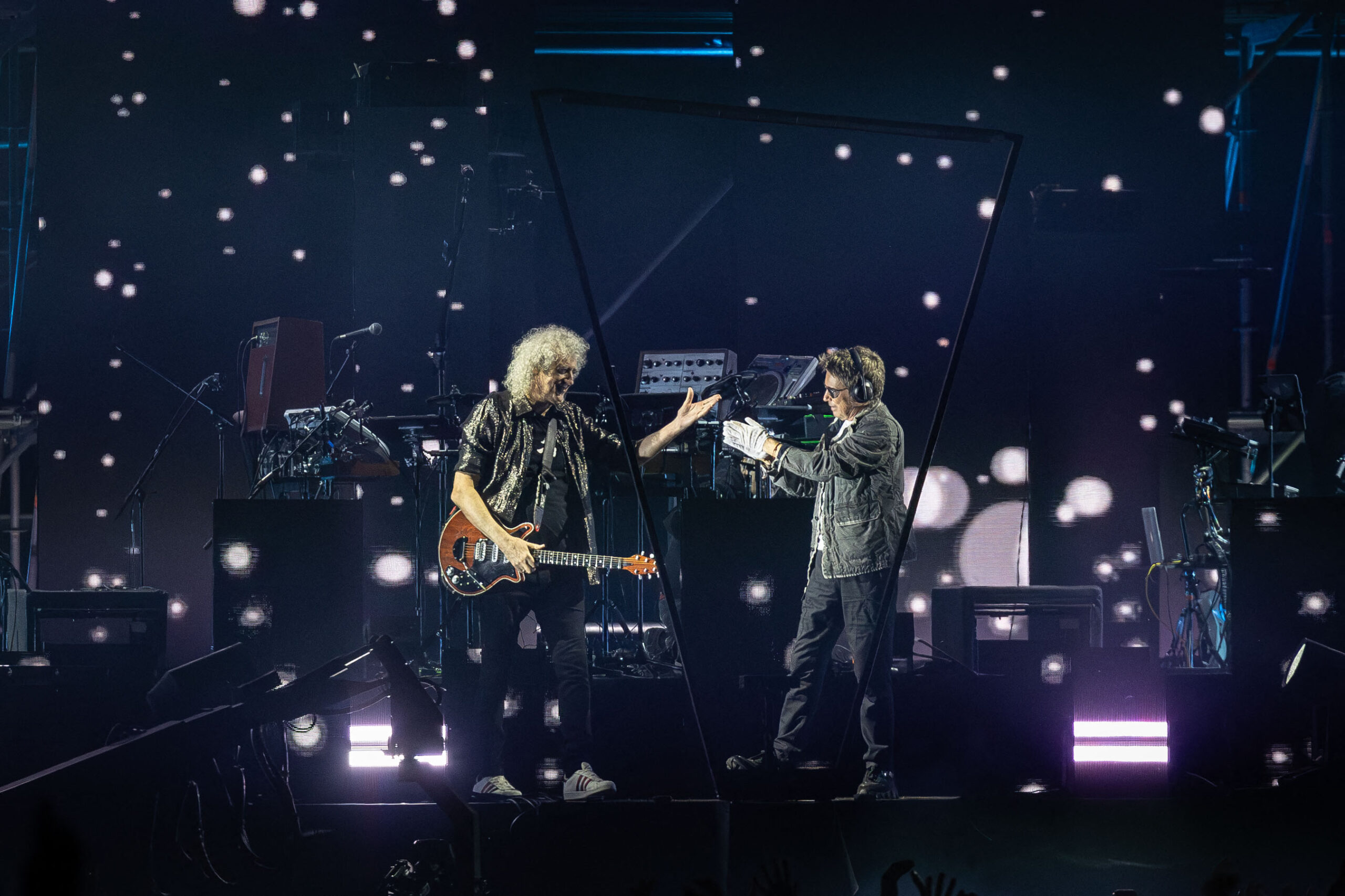 Jean-Michel Jarre und Brian May bei ihrem Eröffnungskonzert des Starmus-Festivals