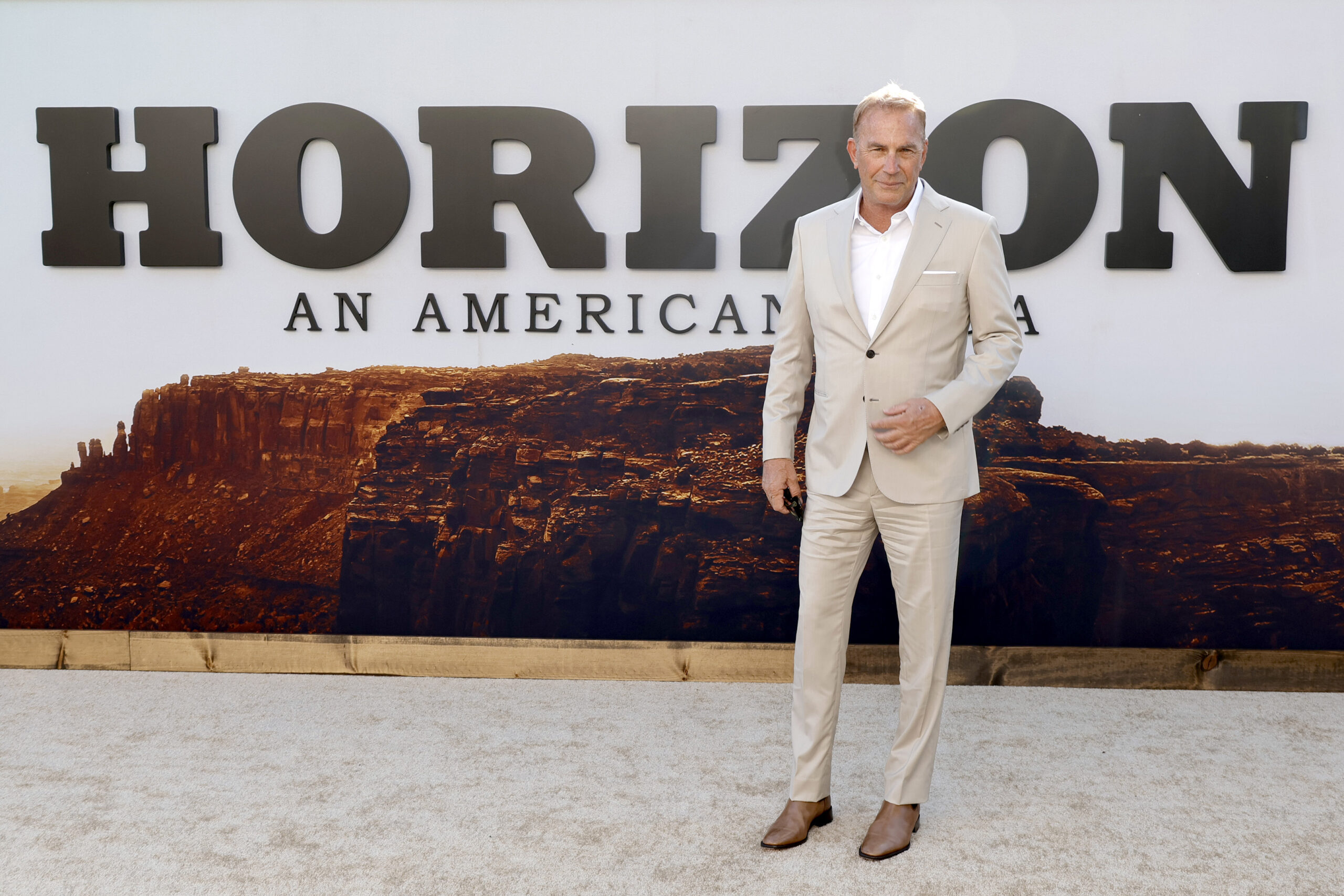 LOS ANGELES, CALIFORNIA - JUNE 24: Kevin Costner attends the US Premiere of "Horizon: An American Saga - Chapter 1" at Reg...