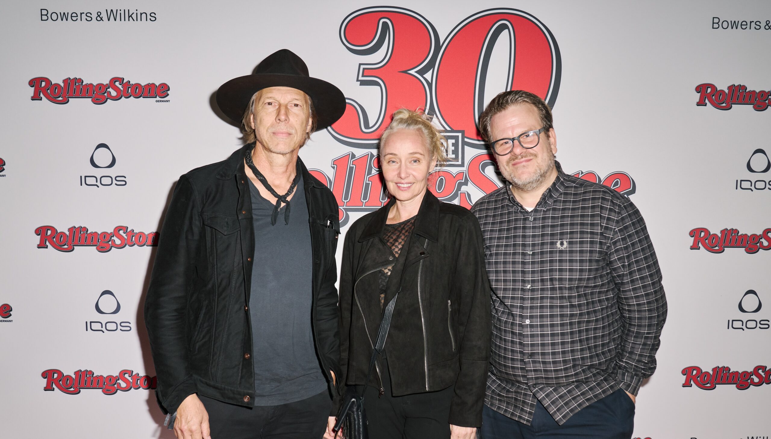 ROLLING-STONE-Fotograf Olaf Heine mit seiner Frau Marion Heine (Agentur Brand Factory) und Moderator Torsten Groß