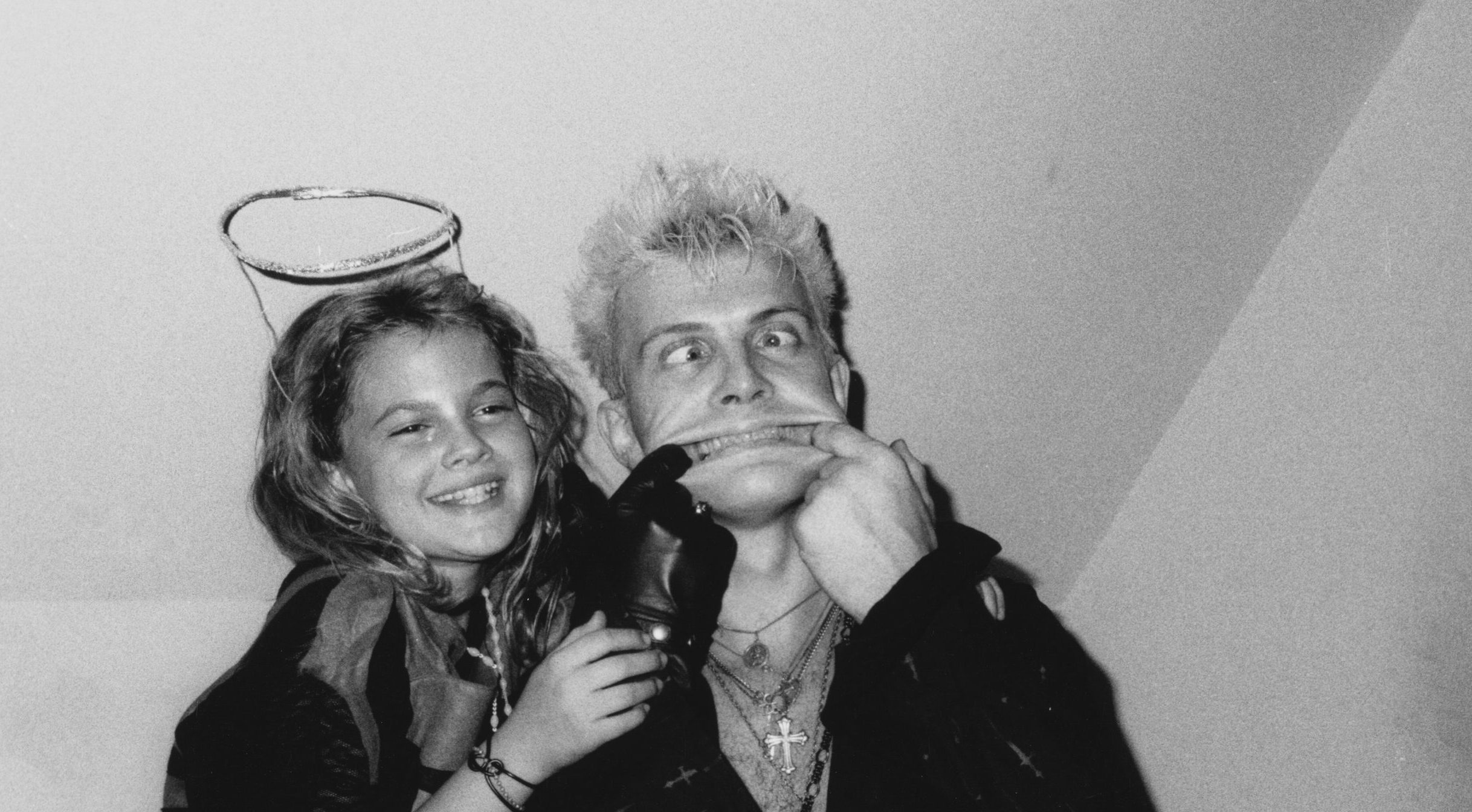 Actress Drew Barrymore and singer Billy Idol at nightclub Limelight, New York City, US, 1986.  (Photo by Vinnie Zuffante/G...
