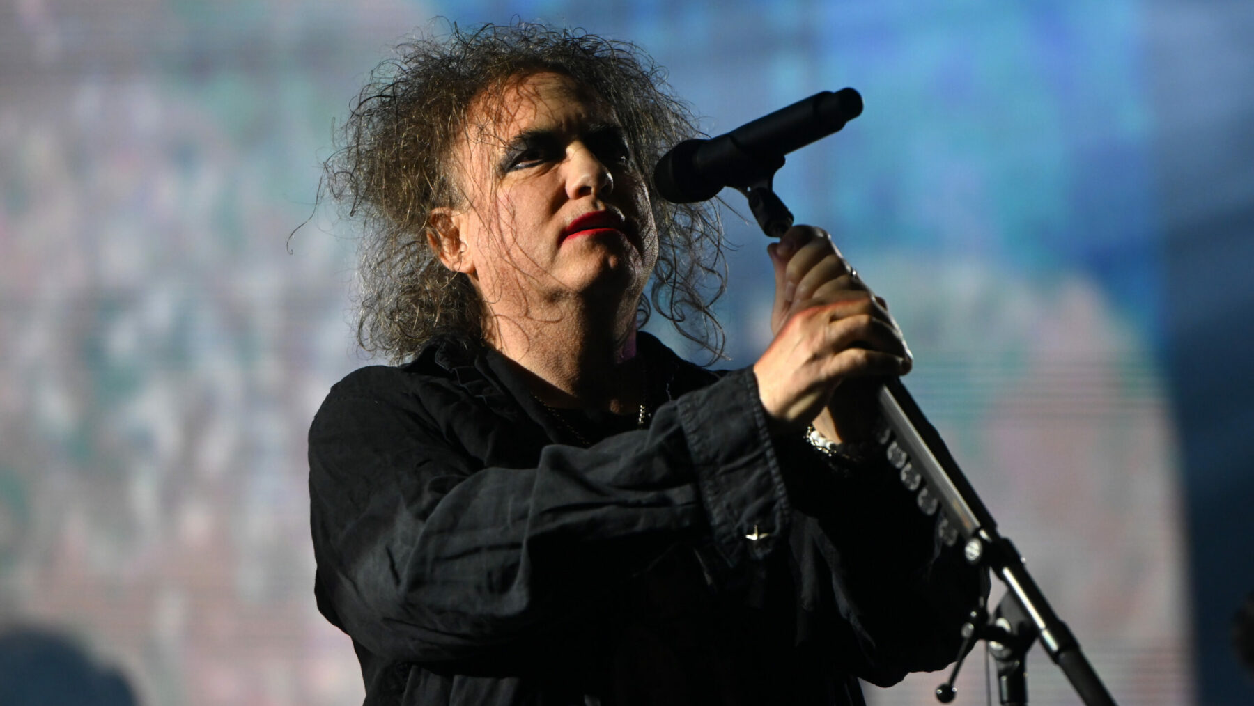 The Cure So bewerten Kritiker weltweit „Songs Of A Lost World“
