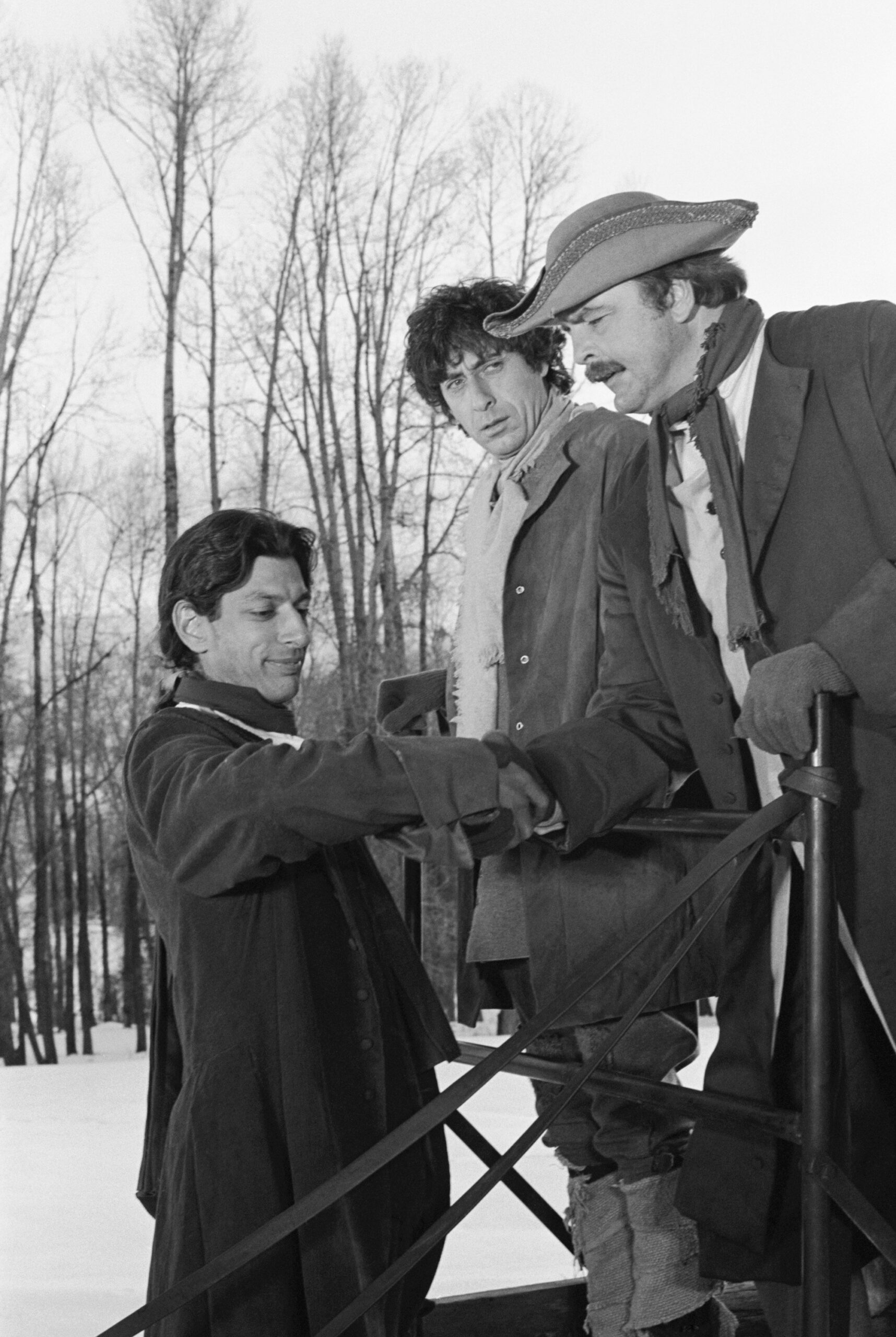 THE LEGEND OF SLEEPY HOLLOW -- Aired 10/31/80 -- Pictured: (l-r) Jeff Goldblum as Ichabod Crane, Paul Sand as Frederic, Di...