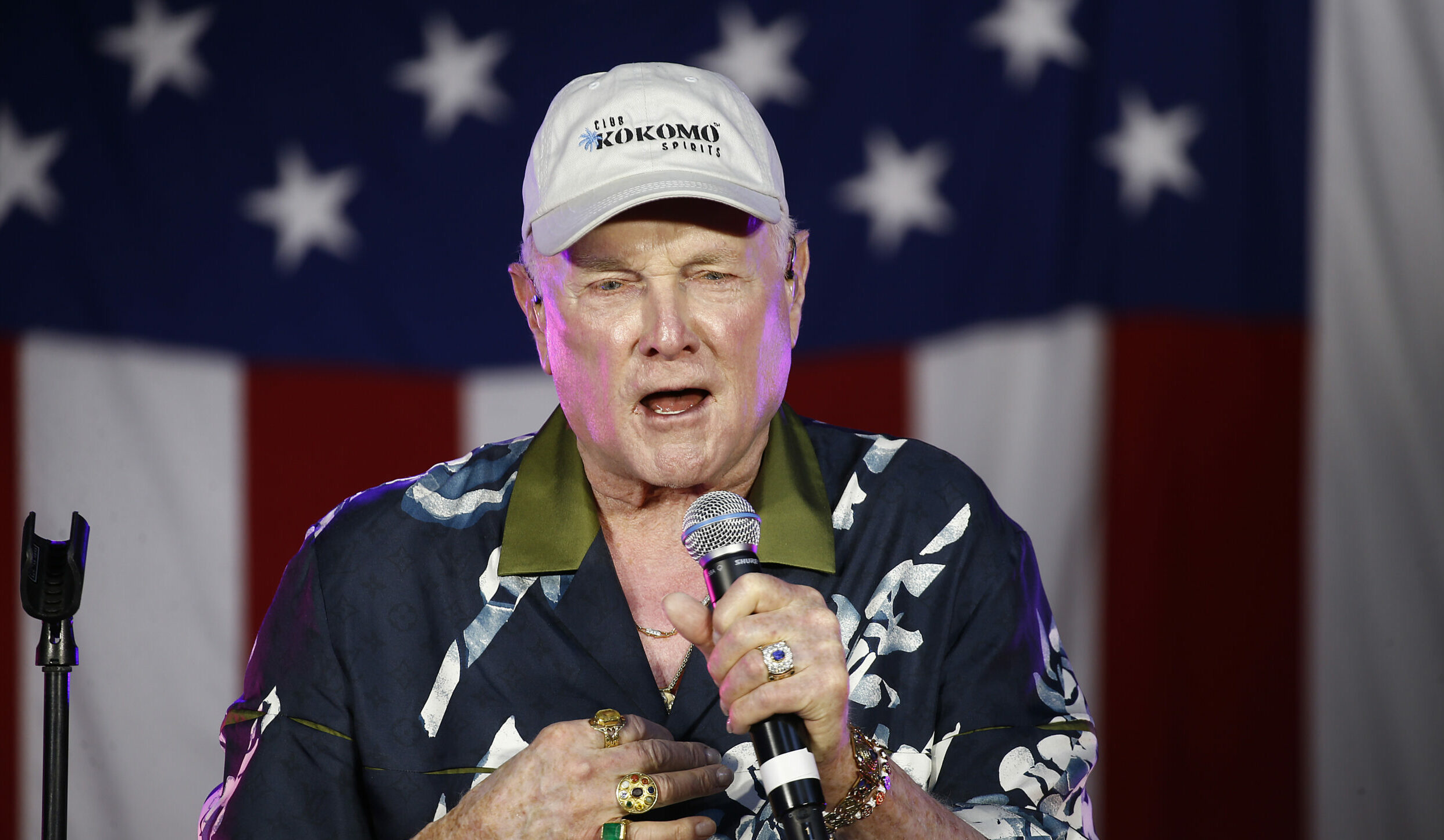 Mike Love von den Beach Boys, hier bei einem Auftritt in New York City 2024