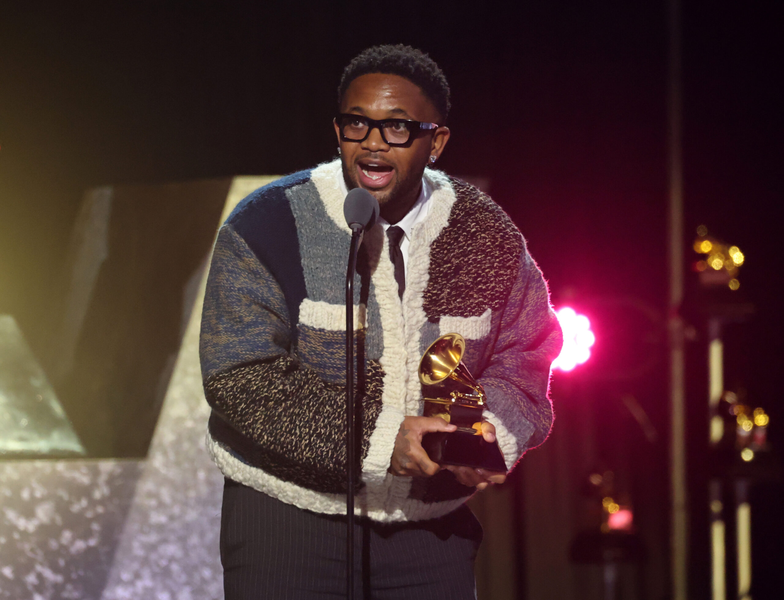 Mustard nimmt den  Award für „Best Rap Performance“ entgegen