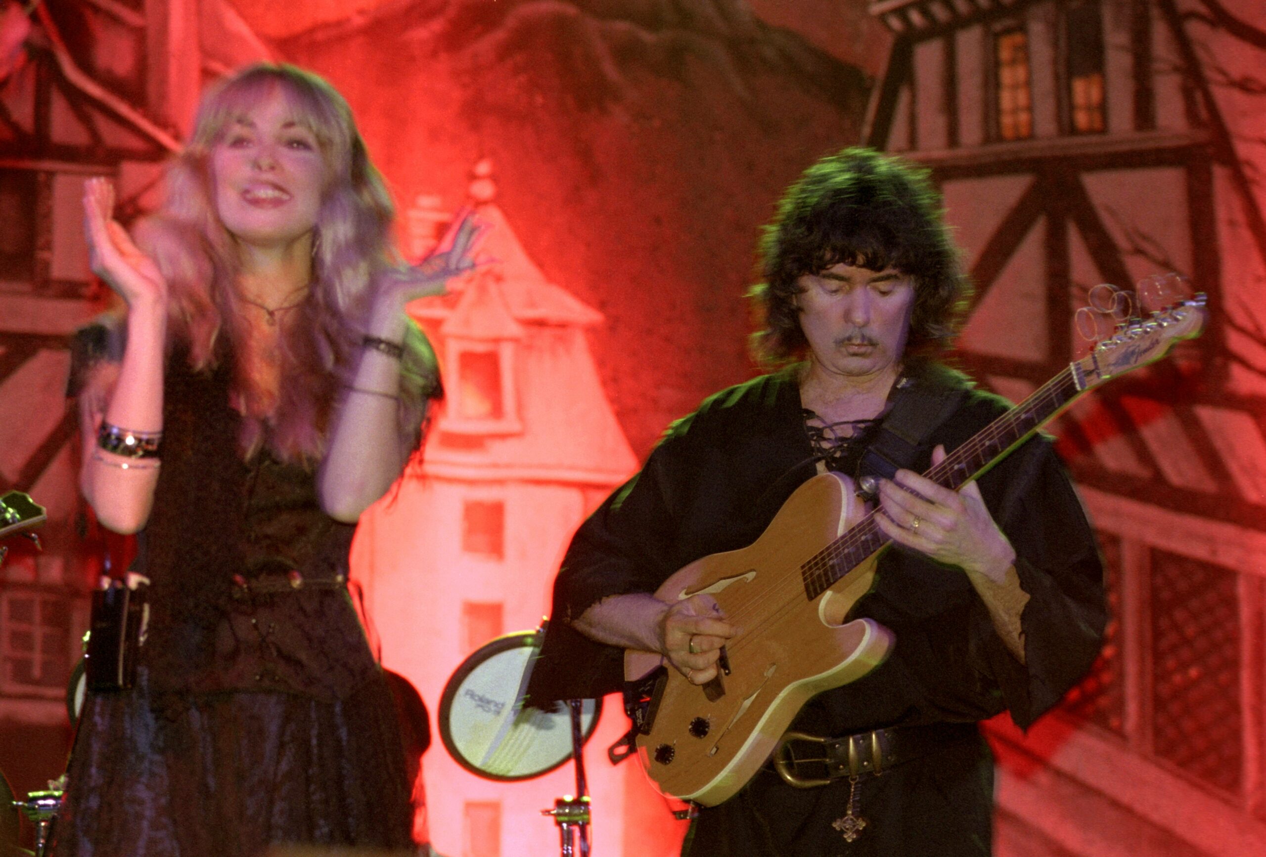Mit Blackmore's Night und Candice Night macht Blackmore Mittelaltermusik