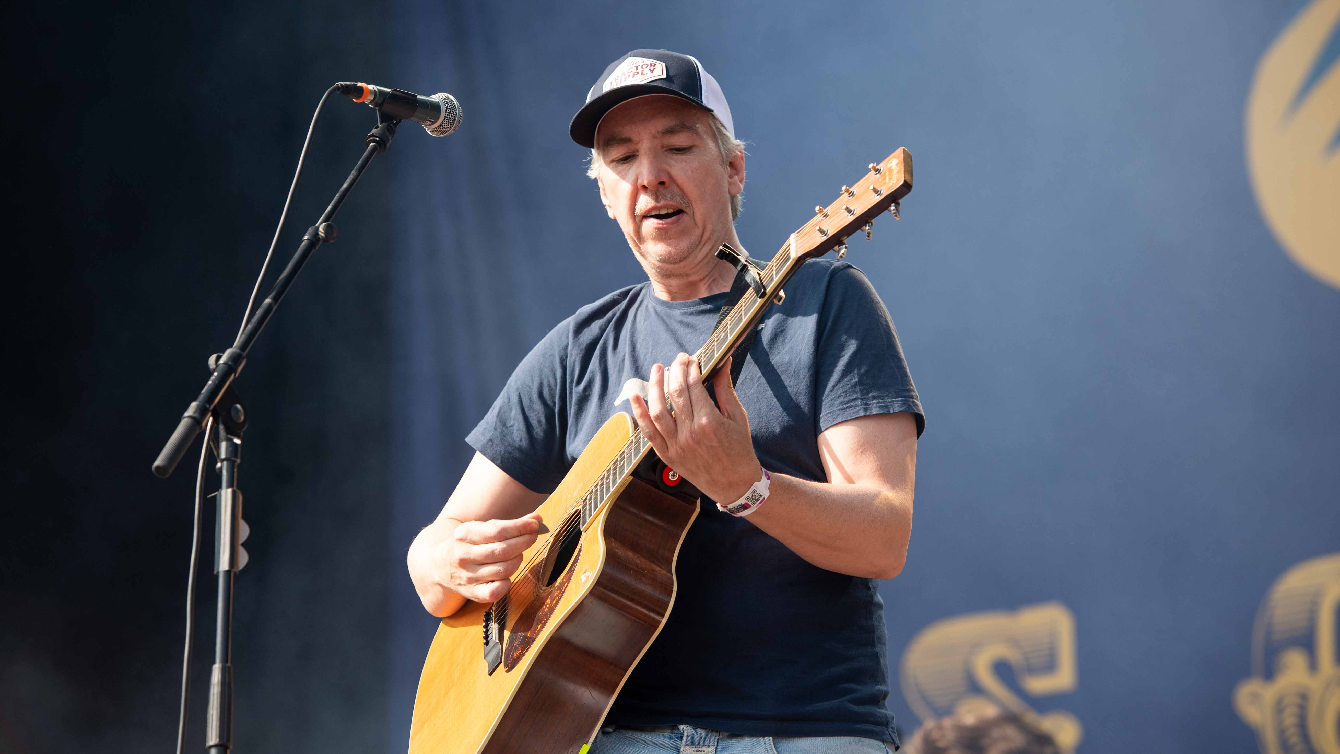 20.06.2025, Eichenring, Scheessel, GER, Hurricane-Festival, im Bild
OLLI SCHULZ & BAND
Foto © Rojahn