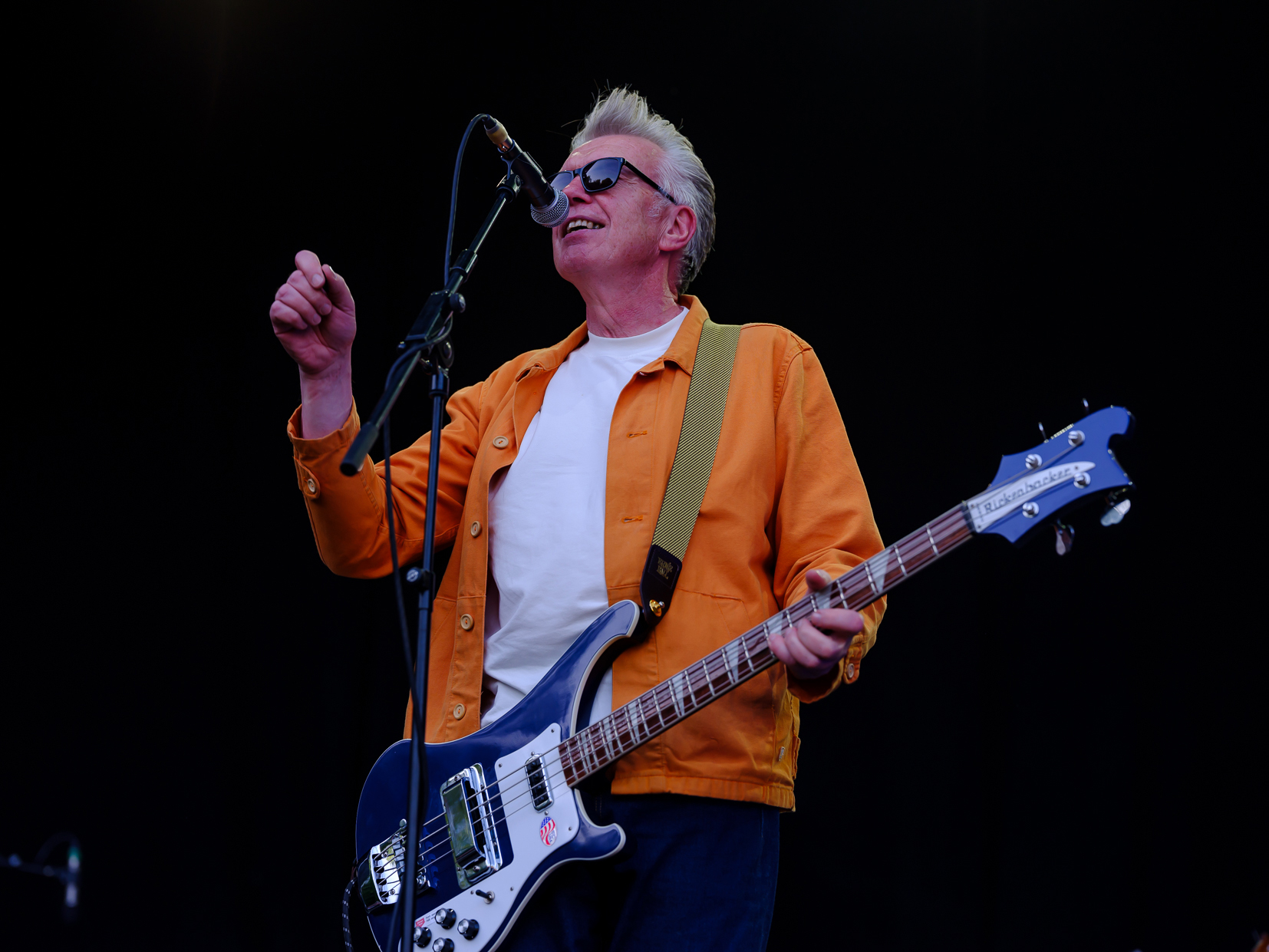 LS / Orange is the new Black: Bassist Michael Bradley und The Undertones begeistern in der Zitadelle Berlin an einem lauen...