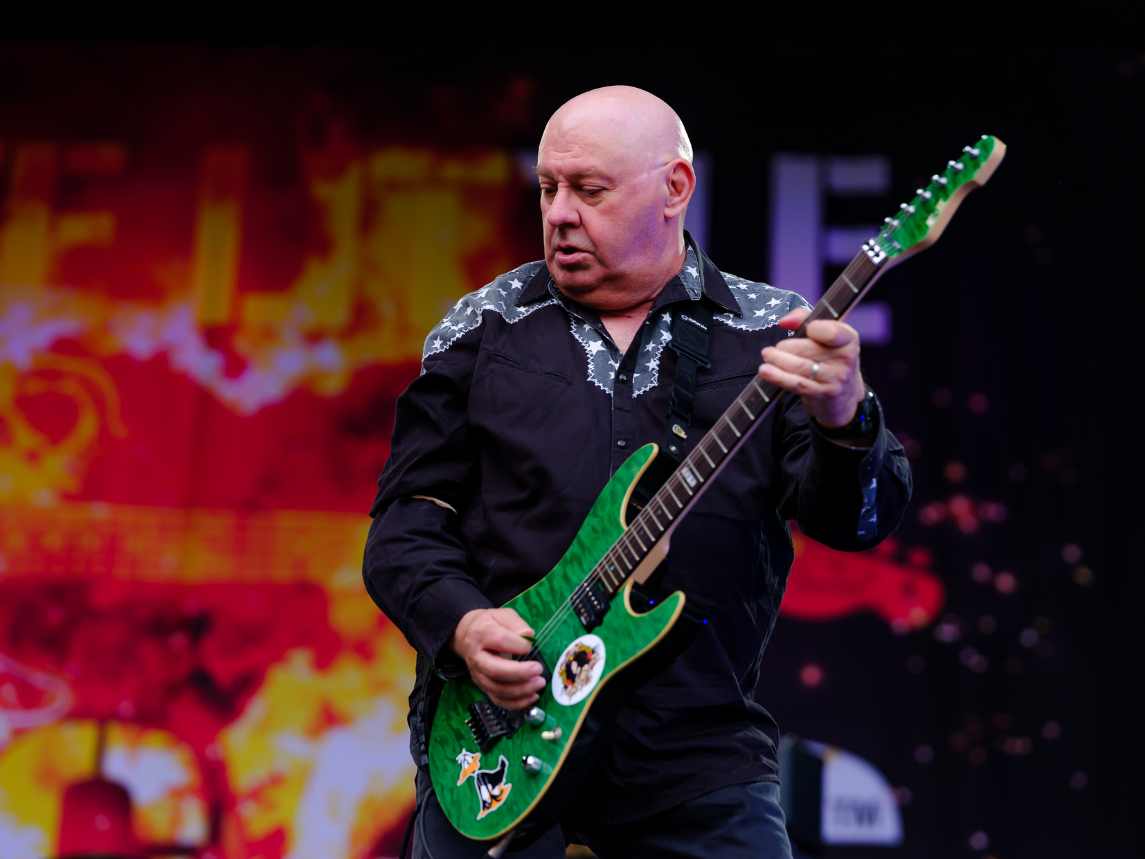 GR / Sänger Jake Burns und die Stiff Little Fingers spielen als Vorband der Sex Pistols in der Zitadelle Berlin. Ist hier...