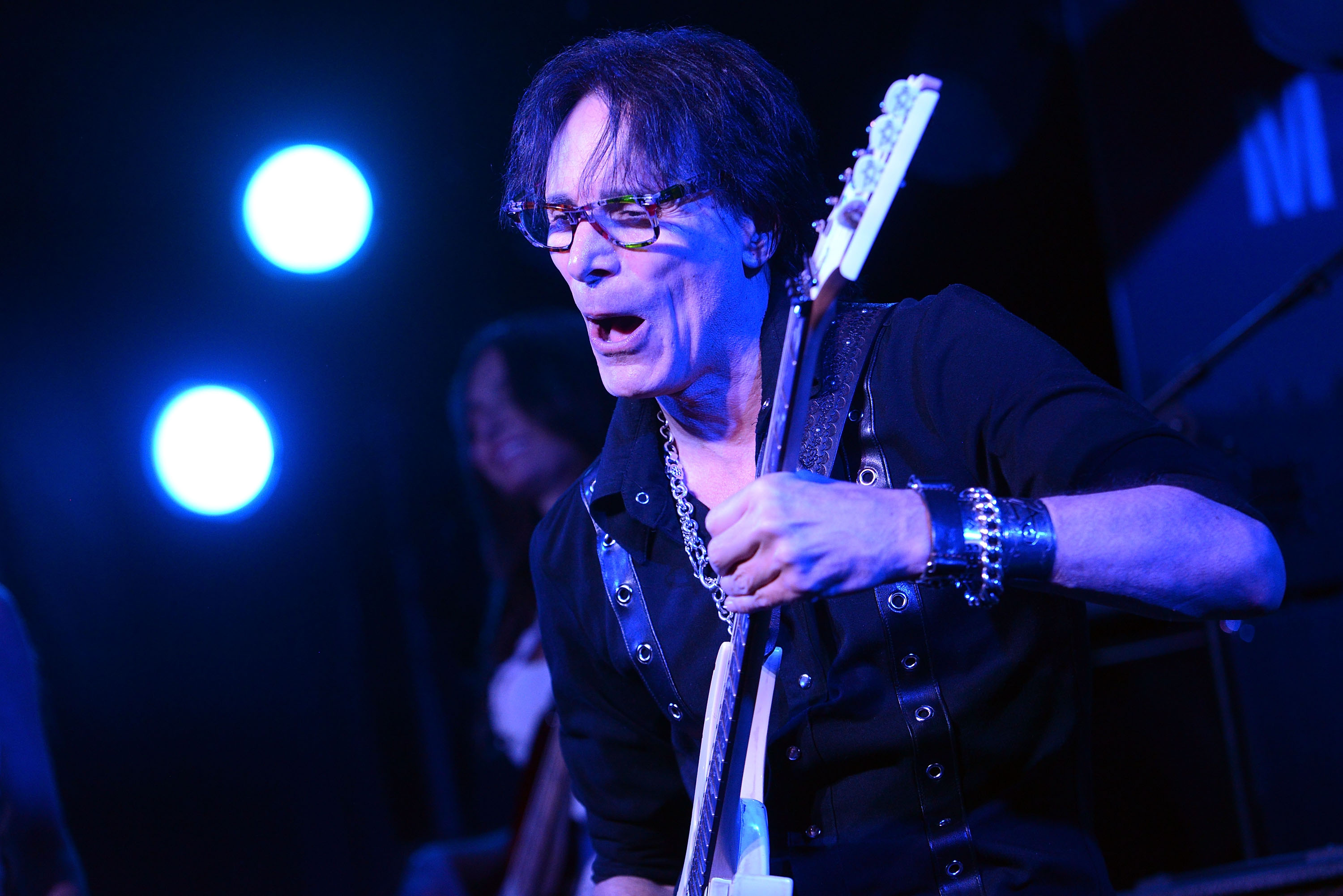 MALIBU, CA - MAY 19:  Guitar player Steve Vai performs onstage during the 3rd annual Malibu Guitar Festival at Casa Escoba...