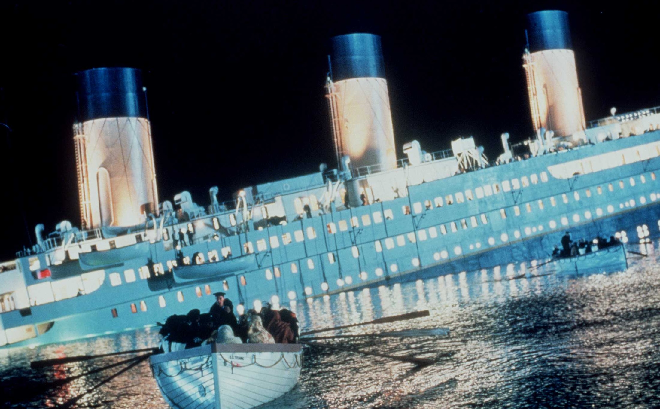 Minuten vor dem Untergang: Szene aus „Titanic“ (1997)