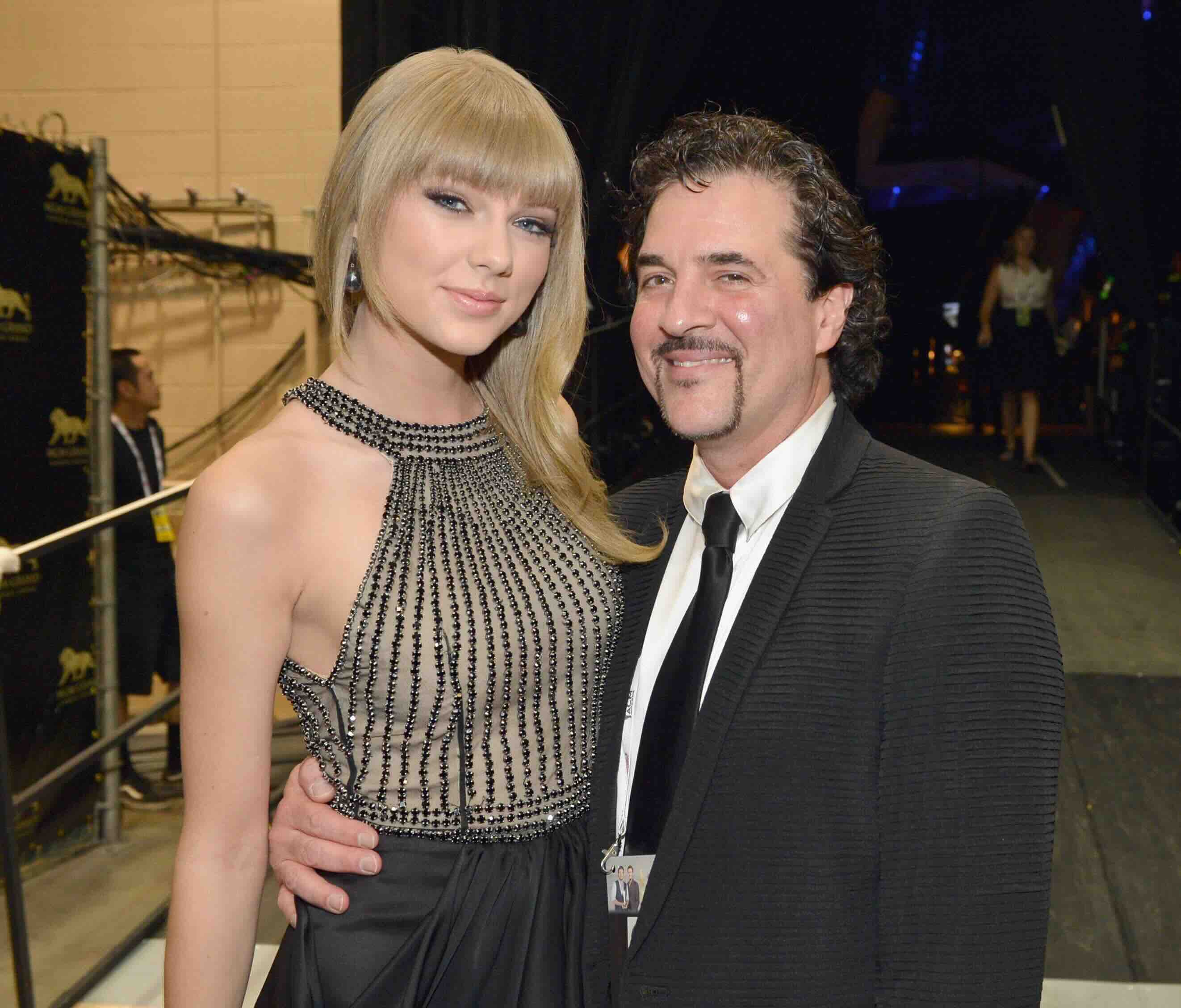 Scott Borchetta könnte Taylor Swifts „Father Figure“ sein