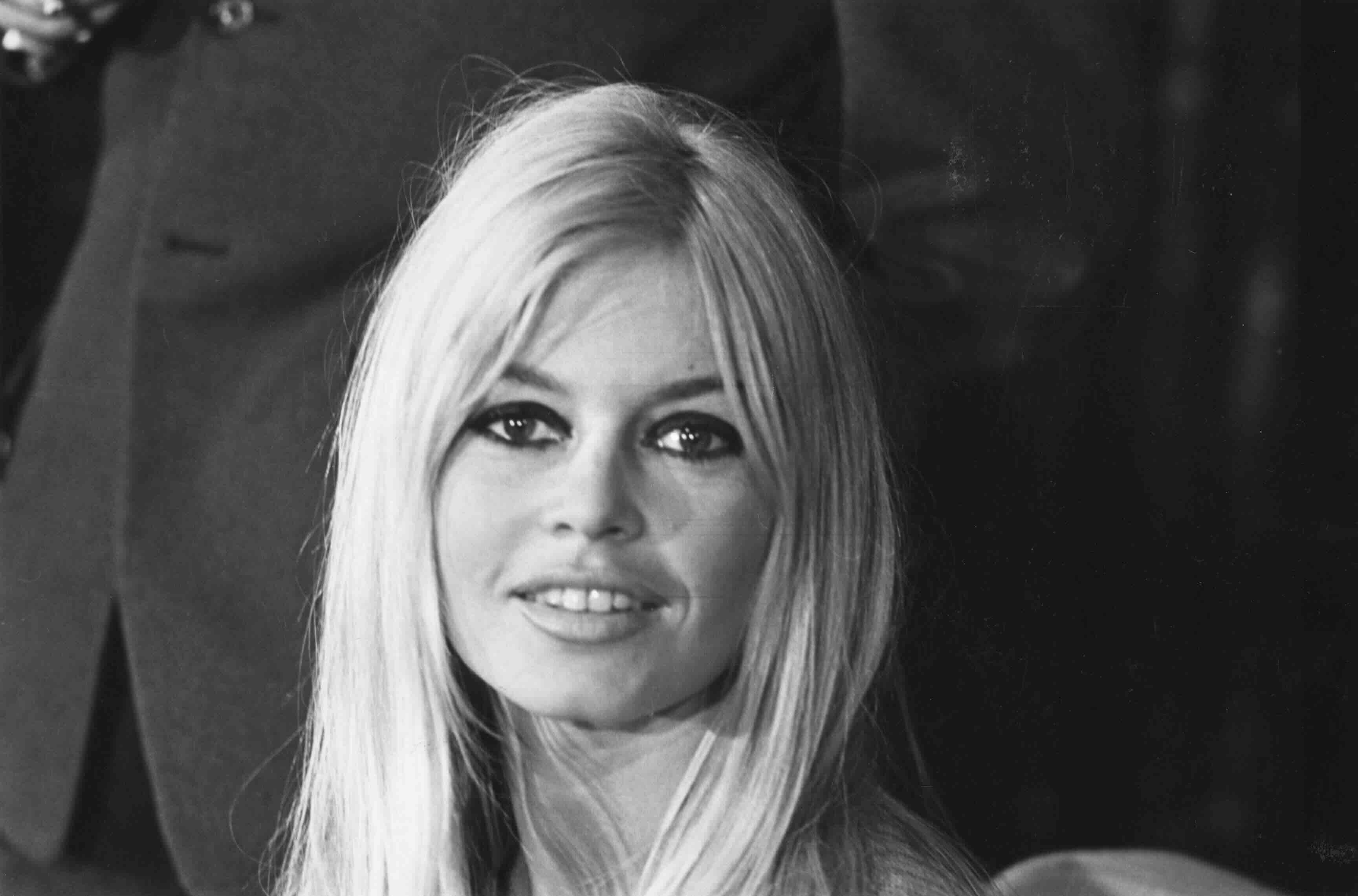 4th September 1966:  French actress Brigitte Bardot at a press conference in London.  (Photo by Len Trievnor/Express/Getty...