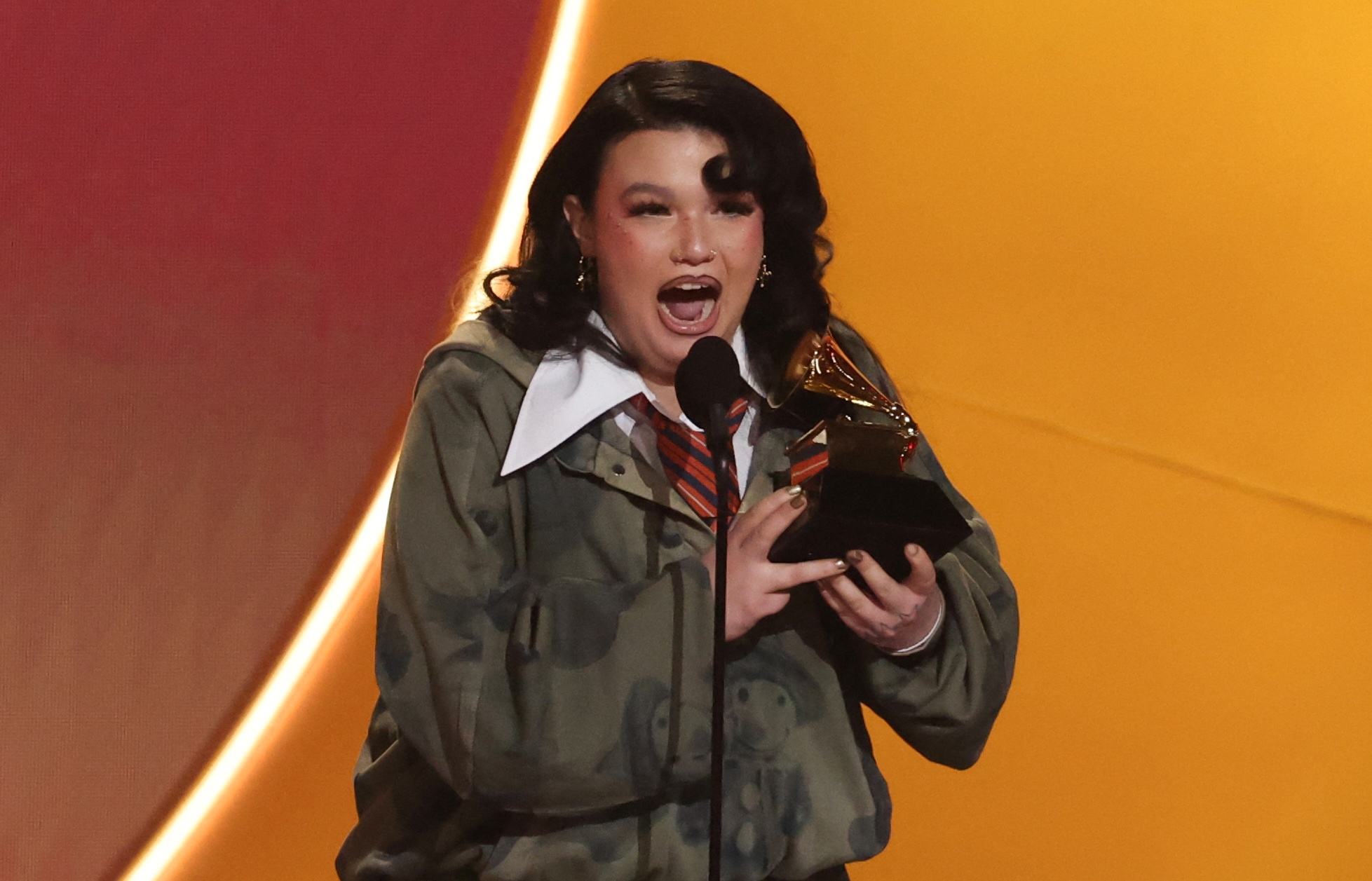 Lola Young mit ihrem Überraschungs-Grammy