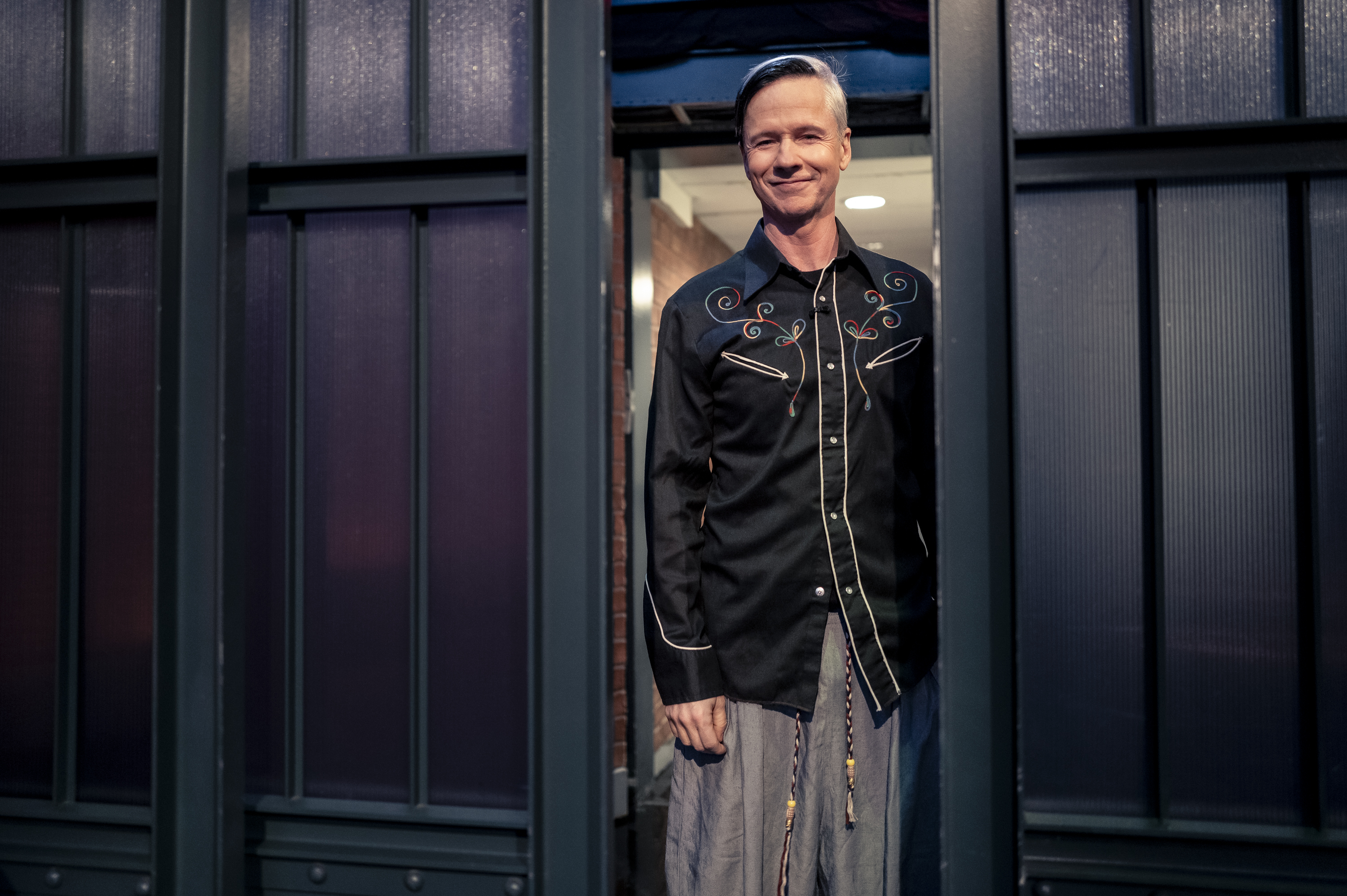 LATE NIGHT WITH SETH MEYERS -- Episode 1774 -- Pictured: Actor John Cameron Mitchell arrives on March 4, 2026 -- (Photo by...