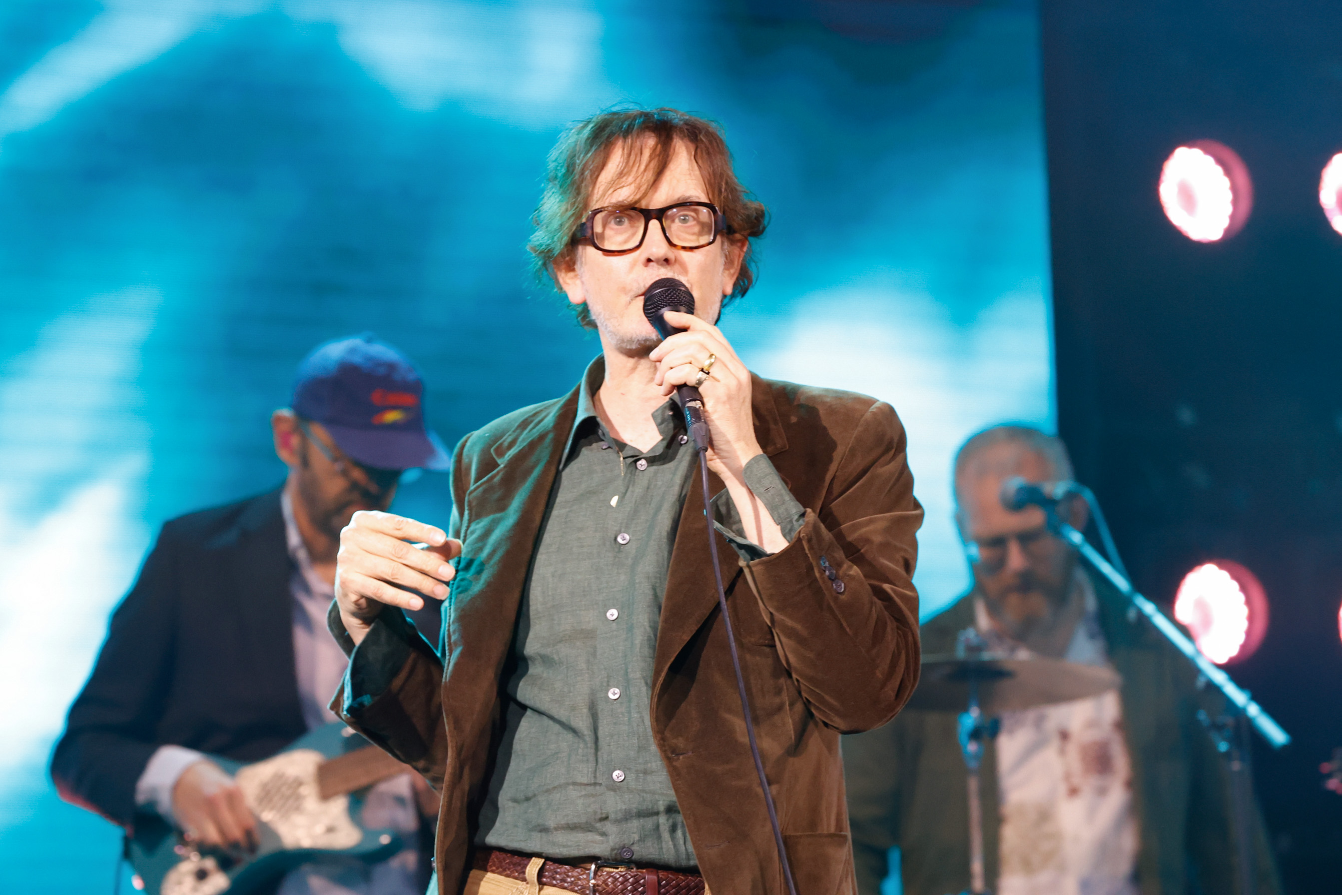 NEWCASTLE UPON TYNE, ENGLAND - OCTOBER 16: Jarvis Cocker and Pulp perform at the "Mercury Music Awards 2025" at the Utilit...