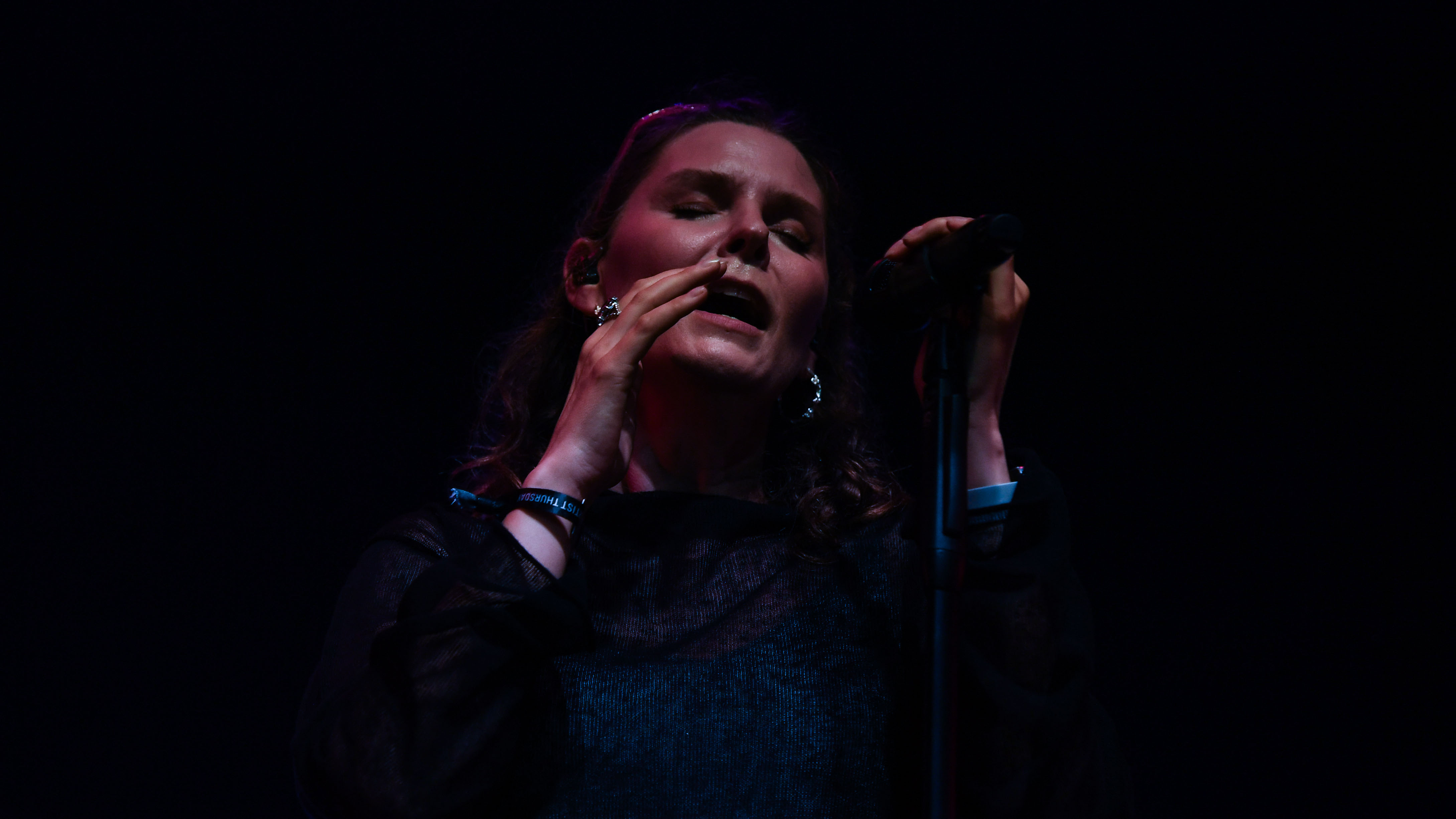 18.06.2026, Eichenring, Scheessel, GER, Hurricane-Festival, im Bild "JULI" Foto © Rojahn